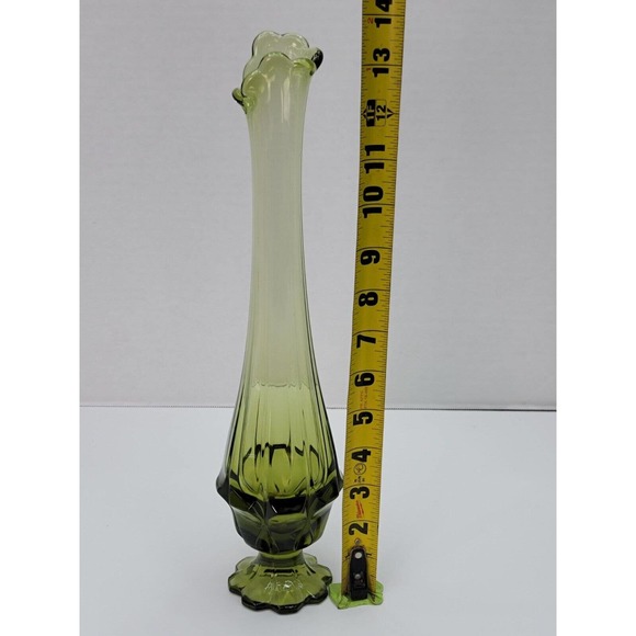 Fenton Swung Vase Petal Base Green 13 3/4 In Tall - Picture 11 of 12